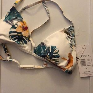 Roxy bikini top brand new
